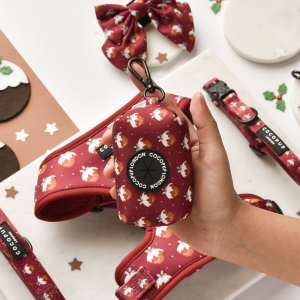 Cocopup London - Poop Bag Holder - Woofmas Pudding